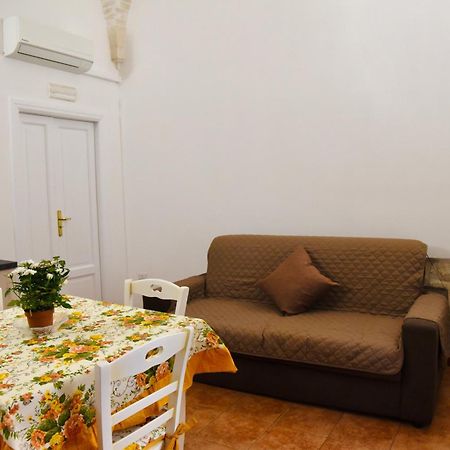 La Casa Di Nonno Peppe Βίλα Μαρτίνα Φράνκα Εξωτερικό φωτογραφία